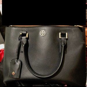 Classic Tory Burch with multiple sections
